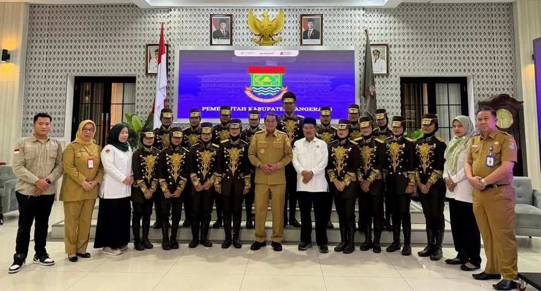 BUPATI LEPAS PASKIBRA MTSN 2